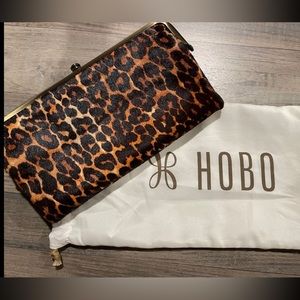 Hobo Lauren Calf Hair Wallet Clutch Leopard